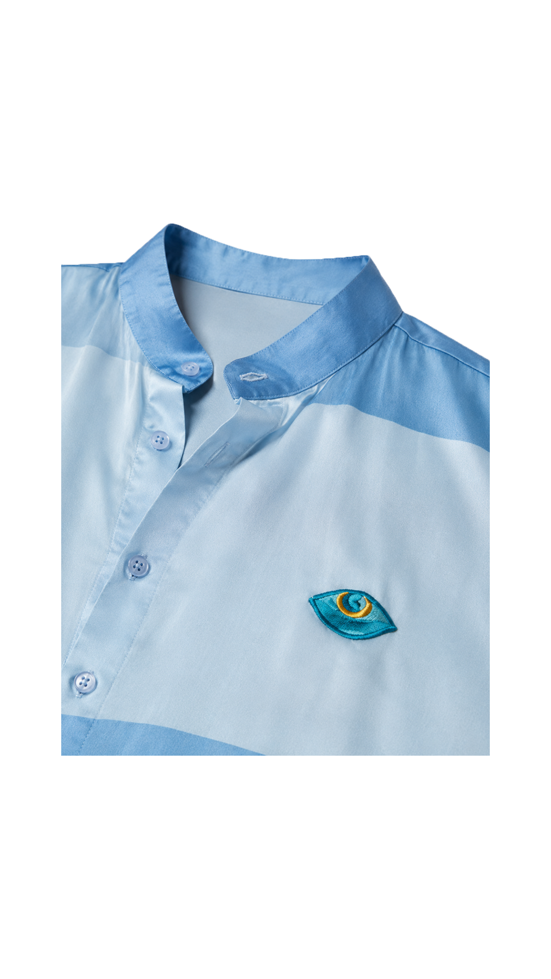 les aristochats Savannah Mao collar unisex shirt in baby blue, close-up packshot